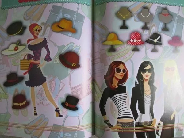 Libro Pequeñas Diseñadoras De Modas